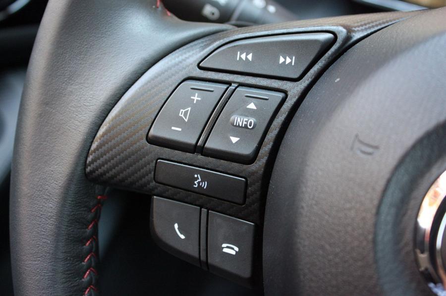  Mazda3 Hatchback 2014 года  (фото 24 из 131)